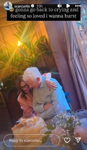 Julia Roberts reunites with Notting Hill writer Richard Curtis 26 years on from film&rsquo;s premiere