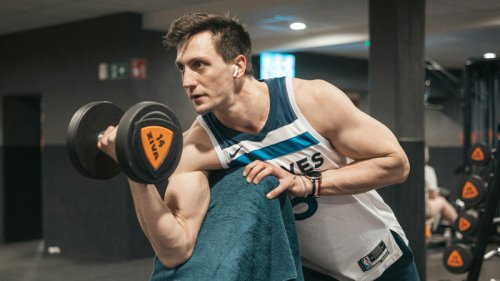 Your Arms Will Thank You, 1. Bicep Curls, 2. Tricep Dips, 3. Standard Push-Ups, 4. Hammer Curls, 5. Tricep Kickbacks, 6. Overhead Tricep Extension, 7. Plank To Push-Up, 8. Resistance Band Bicep Curl, 9. Chin-Ups, 10. Zottman Curls, 11. Diamond Push-Ups, 12. Concentration Curls, 13. Reverse Curls, 14. Isometric Bicep Hold, 15. Cable Rope Tricep Pushdowns, 16. Incline Dumbbell Curls, 17. Skull Crushers, 18. Preacher Curls, 19. Resistance Band Tricep Extensions, 20. Close-Grip Push-Ups, Top 20+ Effective Workouts That Tone Your Arms