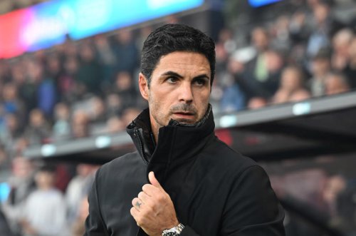 Arsenal make &pound;7.6m contract offer to sign &pound;53m star
