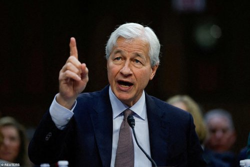 Top US banker issues dire warning of impending economic disaster