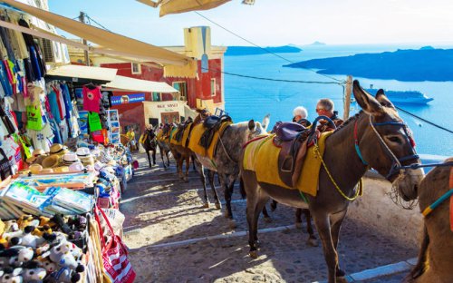 The 10 best things to do in Santorini