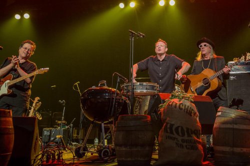 Violent Femmes playing first two albums at homecoming concert in Milwaukee