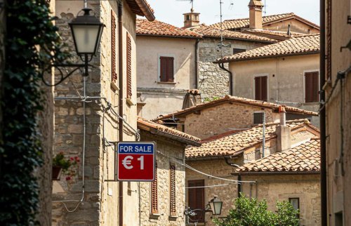 A buyer's guide to Italy's &euro;1 homes, What is the &euro;1 home scheme?, Why are the homes so cheap?, Where can I find &euro;1 homes for sale?, Eligibility criteria, Legal conditions, Visa requirements, Residency options, What to check before you buy, How much does it cost to renovate a &euro;1 home?, Renovation timescale, Renovation challenges, Additional costs to consider, Financial assistance, Can I sell a &euro;1 house after renovating it?, &euro;1 homes in Cammarata, Sicily, &euro;1 homes in Penne, Abruzzo, &euro;1 homes in Mussomeli, Sicily, Meet a woman who renovated one of Italy's &euro;1 homes, Tackling a dilapidated shell, A dramatic transformation, A life-changing experience, The hidden cost of buying a &euro;1 home in Italy