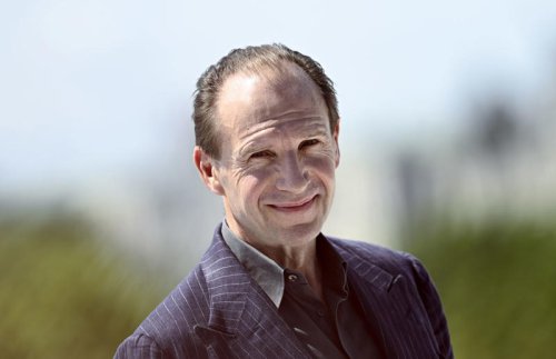 Ralph Fiennes offers comical advice to new Lord Voldemort in Harry Potter TV show