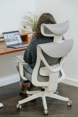 Top 9+ Home Office Setups That Might Be Hurting Your Posture
