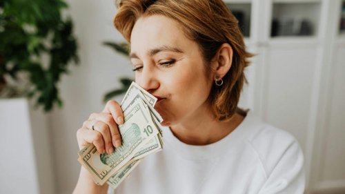 Top 10+ Reasons You Need A Side Hustle &amp; 10 Ways You Can Do It