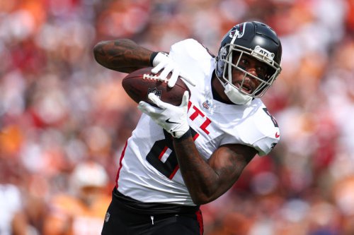 3 major trade packages Patriots could offer for Falcons TE Kyle Pitts