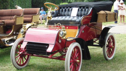 Top 20+ First Vehicles Produced By Different Car Brands