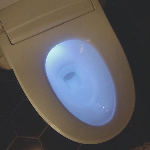Top 5+ Smart Bathroom Technologies Transforming Luxury Living in 2025