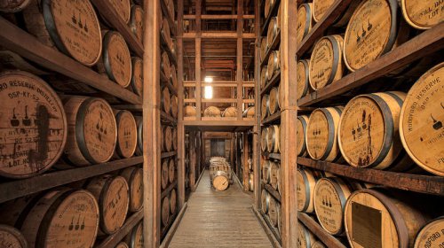 Single Barrel & Small Batch, Straight, Blended, Wheated & High Rye, Kentucky, Cask Strength Bourbon, Sour Mash, Bottled In Bond, Every Type Of Bourbon, Explained