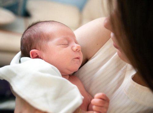 Top 11+ Parenting Myths You Should Never Follow