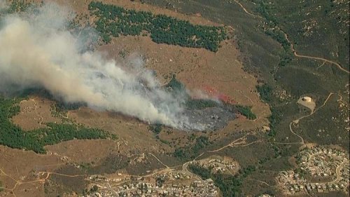 Hawick Fire | Fire crews stop forward spread of fire in East San Diego, evacuation orders lifted