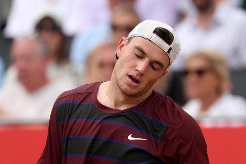 Carlos Alcaraz vs Arthur Rinderknech LIVE: Queen&rsquo;s tennis scores and results with Fearnley beaten and Draper into semis