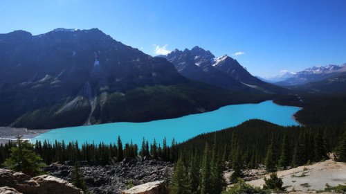 Nestled In Banff National Park Is A Jewel-Toned Lake That Is A Picture-Worthy Vacation Destination