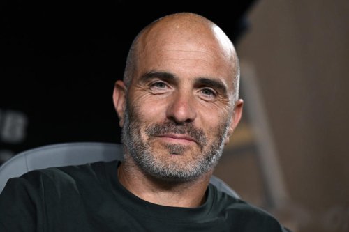 Chelsea offered chance to sign Man Utd target for &pound;45m