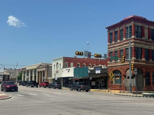 Tiny Texas town an idyllic daytrip, weekend getaway amid burgeoning scene
