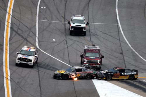 Christopher Bell crash takes out Ryan Blaney at NASCAR Atlanta race