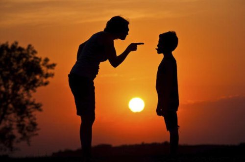Top 6+ Signs You Were Raised By A Narcissist