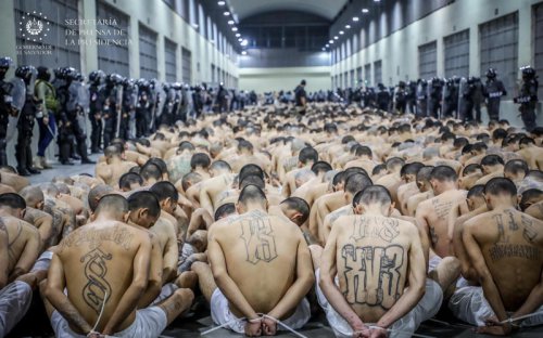 El Salvador president threatens to send imprisoned gangsters to Paris Fashion Week