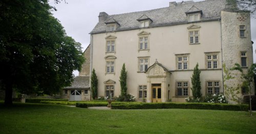 Look inside: Couple bought a chateau in France for $835,000, spent over $300,000 turning it into a bed and breakfast