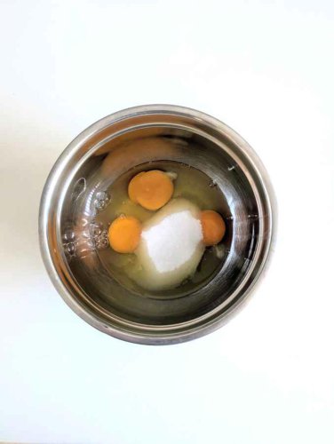 Apricot clafoutis with air fryer