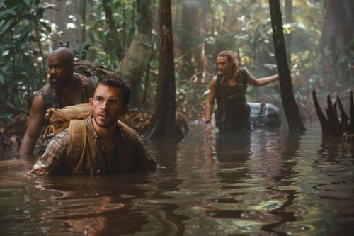 Critics call for Jurassic World to 'go extinct'