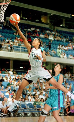 Cleveland Rockers rebirth? WNBA awards its 16th team to Cavs owner Dan Gilbert's group