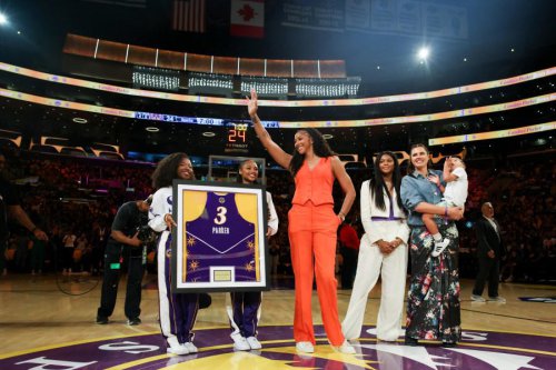 Jersey of Lady Vol legend Candace Parker retired by Los Angeles Sparks