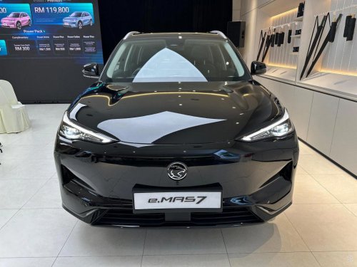 Proton e.MAS 7 gets refreshed with new Black exterior and White interior options