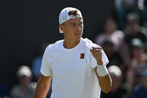 Wimbledon player warned for selling &pound;5k broken rackets