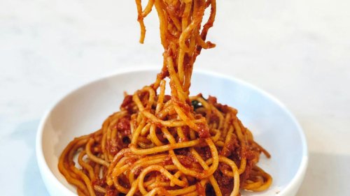 Top 10+ Jarred Pasta Sauces Italians Hate &amp; 10 To Stock Up On