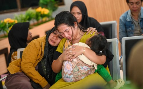 Four dead and dozens missing after ferry sinks off Bali