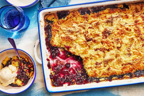 Top 10+ old-school dump cake recipes you&rsquo;ll want to make again and again