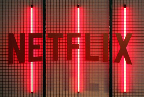 Hit Netflix movie watched 33 million times to top global chart