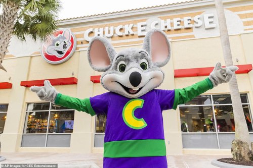 Chuck E. Cheese launches new arcade concept for adults