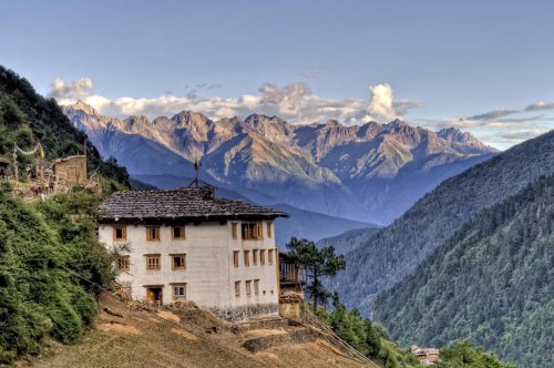 Top 8+ Poorest Countries That Are Top Travel Destinations
