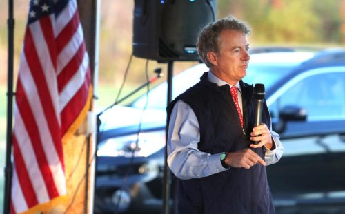 Fox News Host Confronts Rand Paul Over Leaked Intel