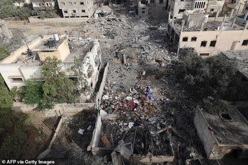 Hamas responds 'positively' to 60-day Gaza ceasefire deal, says Palestinian official