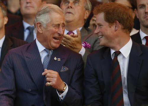 King Charles facing new dilemma as Prince Harry's request pits him against Prince William in tough move
