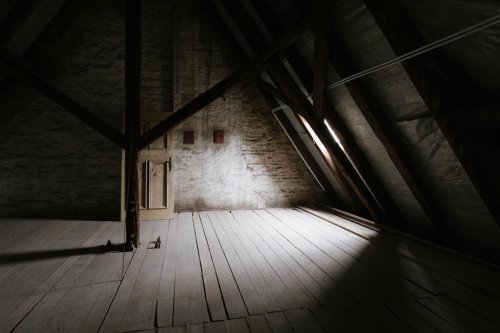 Top 8+ Sentimental Items You Should Never Store in the Attic (But People Still Do)