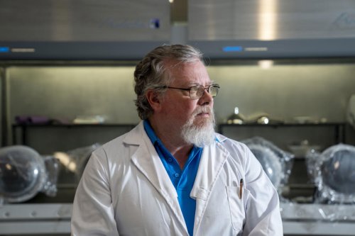 U.S. races to develop alternatives to China&rsquo;s rare earth materials