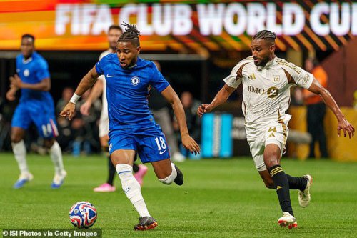 Man United 'make contact over wantaway &pound;53m Chelsea star' over summer transfer