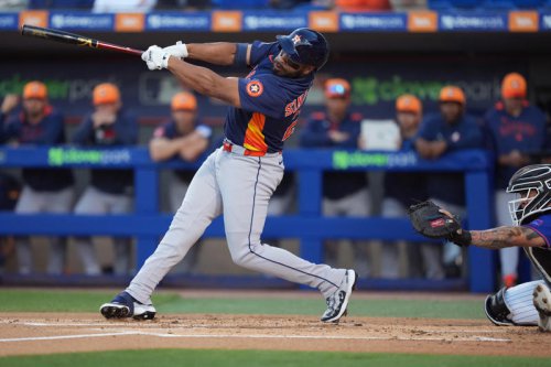 Former Milwaukee Brewers 1B Re-Signs with Houston Astros