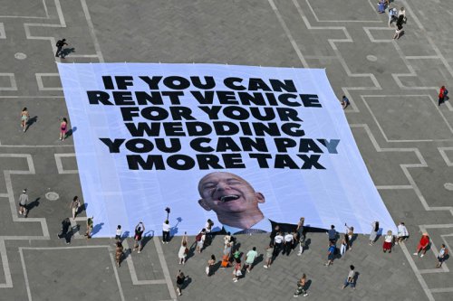 Protest groups united in anger as Bezos&rsquo; star-studded wedding arrives in Venice