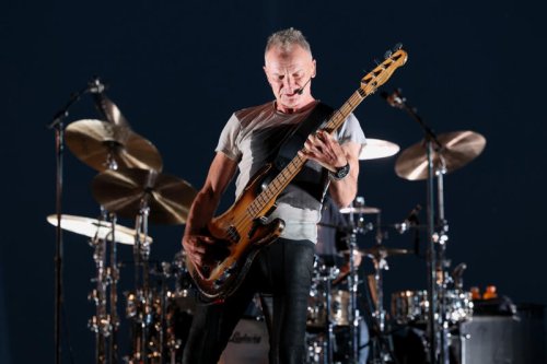 Sting's support act collapses mid-song