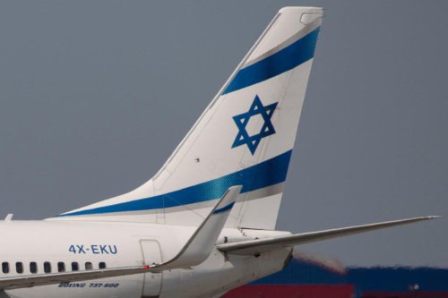Airline announces rescue flights from Israel to London