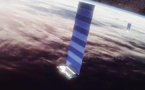 Starlink satellites at risk if &lsquo;city killer&rsquo; asteroid hits Moon