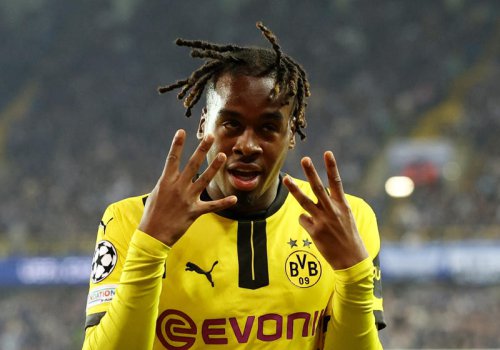 Transfer news live: Arsenal target Chelsea star as surprise Sesko alternative, Man United make new Mbeumo offer