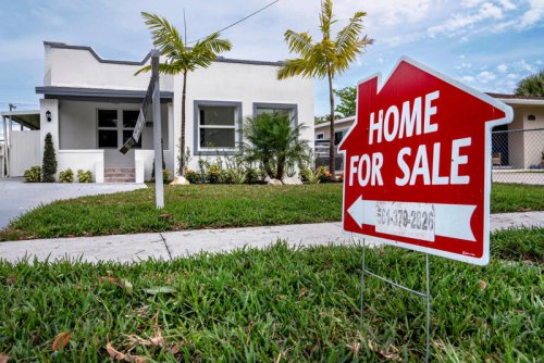 Homebuyers can find bargains in Palm Beach County as sales, prices dip in May