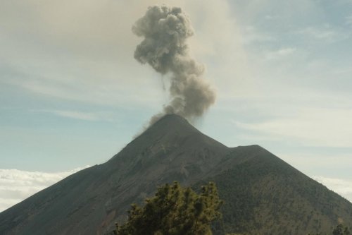 Top 10 Countries with Active Volcanoes You Can Visit